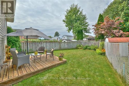 7395 Alex Avenue, Niagara Falls, ON - Outdoor With Deck Patio Veranda With Backyard