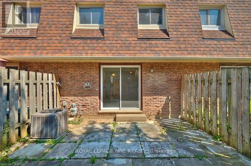 23 - 75 Ventura Drive, St. Catharines, ON - Outdoor With Exterior