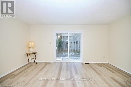 23 - 75 Ventura Drive, St. Catharines, ON - Indoor Photo Showing Other Room