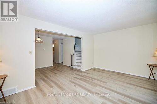 23 - 75 Ventura Drive, St. Catharines, ON - Indoor Photo Showing Other Room