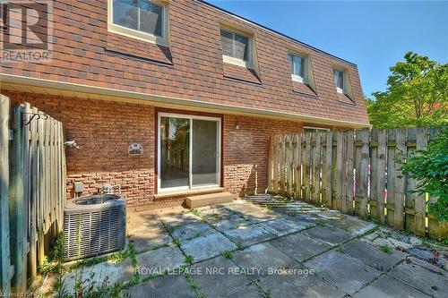 23 - 75 Ventura Drive, St. Catharines, ON - Outdoor With Exterior