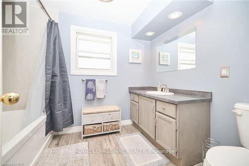 38 Culligan Crescent, Thorold, ON - Indoor Photo Showing Bathroom