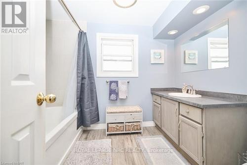 38 Culligan Crescent, Thorold, ON - Indoor Photo Showing Bathroom