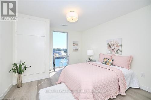 606 - 118 West Street, Port Colborne, ON - Indoor Photo Showing Bedroom