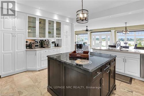 11 - 88 Lakeport Road, St. Catharines, ON - Indoor Photo Showing Kitchen