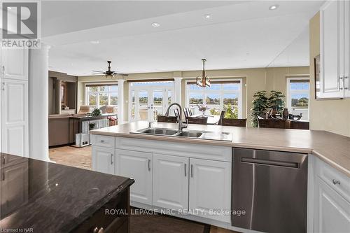 11 - 88 Lakeport Road, St. Catharines, ON - Indoor Photo Showing Kitchen With Double Sink