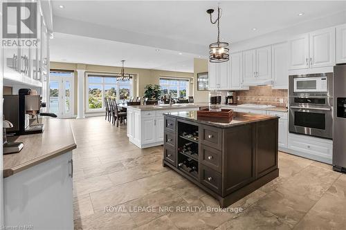 11 - 88 Lakeport Road, St. Catharines, ON - Indoor Photo Showing Kitchen