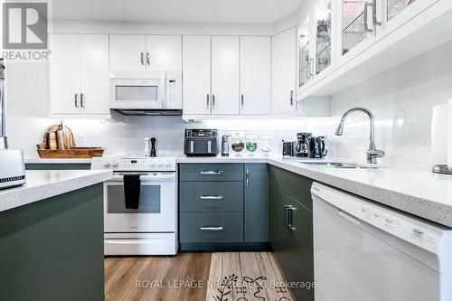 504 - 264 Grantham Avenue, St. Catharines, ON - Indoor Photo Showing Kitchen