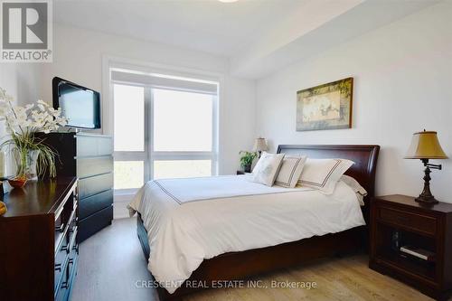 604 - 300 Essa Road, Barrie, ON - Indoor Photo Showing Bedroom