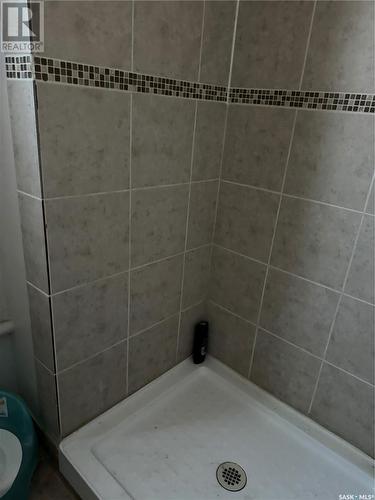 2247 Rae Street, Regina, SK - Indoor Photo Showing Bathroom