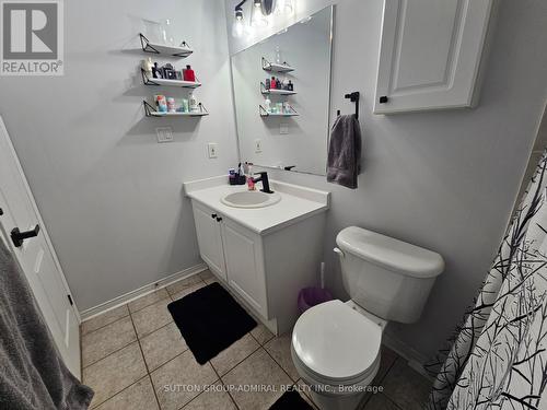 145 - 601 Shoreline Drive, Mississauga, ON - Indoor Photo Showing Bathroom