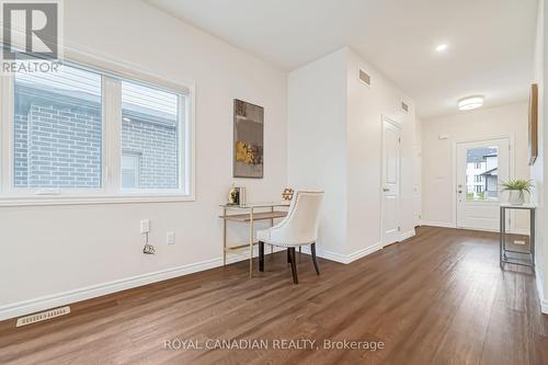 3600 Earlston Crossing E, London, ON - Indoor Photo Showing Other Room