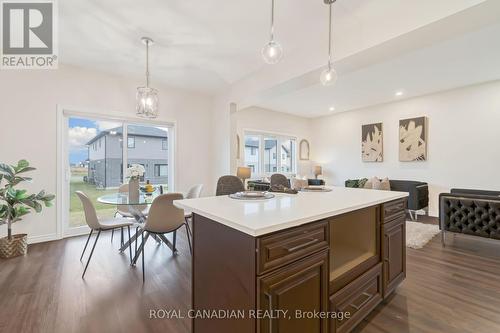 3600 Earlston Crossing E, London, ON - Indoor Photo Showing Dining Room