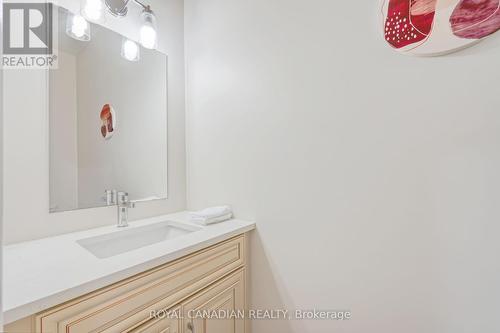 3600 Earlston Crossing E, London, ON - Indoor Photo Showing Bathroom