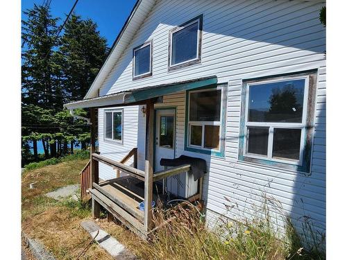 99 Hemlock St, Alert Bay, BC 