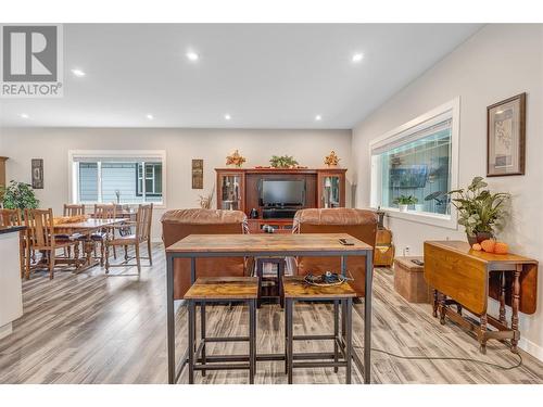 324 K View Crescent, Keremeos, BC - Indoor Photo Showing Dining Room