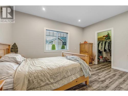 324 K View Crescent, Keremeos, BC - Indoor Photo Showing Bedroom