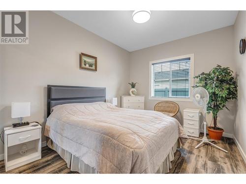 324 K View Crescent, Keremeos, BC - Indoor Photo Showing Bedroom