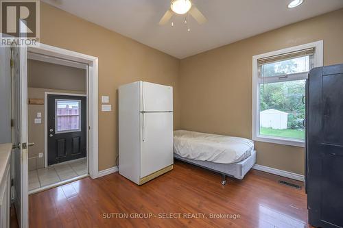 733 Princess Avenue, London, ON - Indoor Photo Showing Bedroom