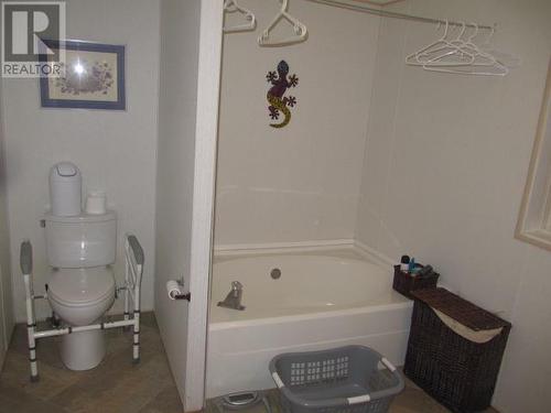 4776 Moneeyaw Road, 108 Mile Ranch, BC - Indoor Photo Showing Bathroom