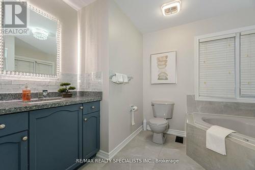 37 Harbourtown Crescent, Brampton, ON - Indoor Photo Showing Bathroom