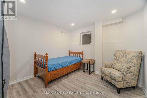 37 Harbourtown Crescent, Brampton, ON - Indoor Photo Showing Bedroom