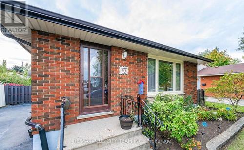 70 Bellingham Drive, Hamilton, ON - Outdoor With Exterior