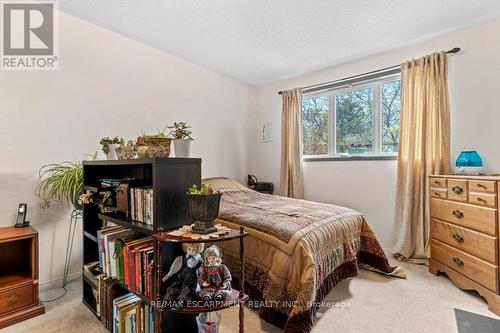 76 Morrison Crescent, Grimsby, ON - Indoor Photo Showing Bedroom