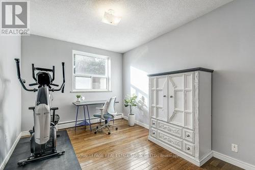 201 - 81 Charlton Avenue E, Hamilton, ON - Indoor Photo Showing Gym Room