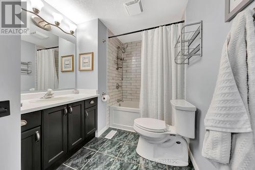 62 Brandy Crescent, Kitchener, ON - Indoor Photo Showing Bathroom