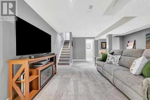 62 Brandy Crescent, Kitchener, ON - Indoor Photo Showing Living Room