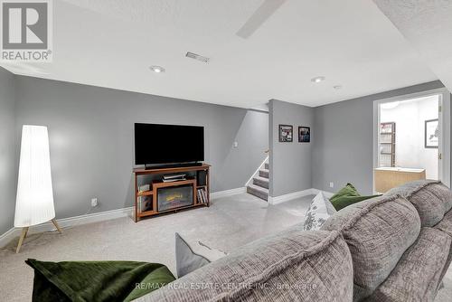 62 Brandy Crescent, Kitchener, ON - Indoor Photo Showing Living Room