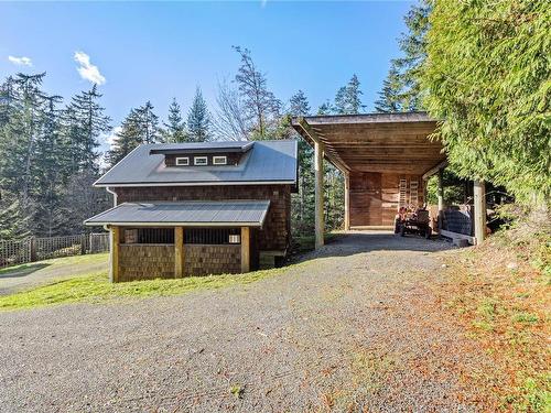 211 Long Harbour Rd, Salt Spring, BC 