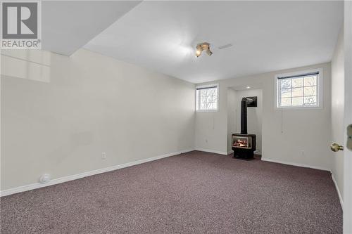 236 Northwoods Crescent, Cornwall, ON - Indoor Photo Showing Other Room