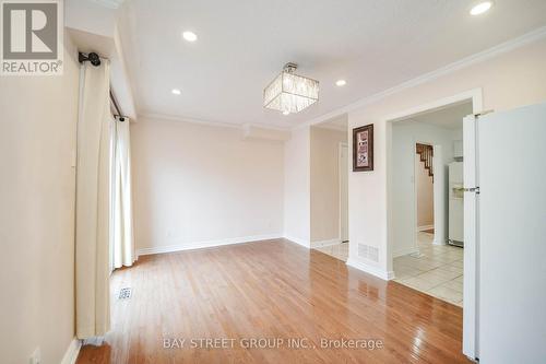 19 Sandy Haven Drive, Toronto, ON - Indoor Photo Showing Other Room