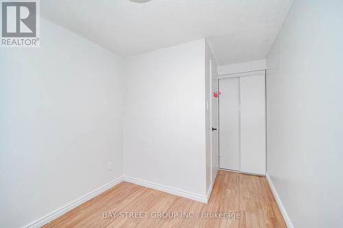 19 Sandy Haven Drive, Toronto, ON - Indoor Photo Showing Other Room