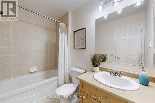 13 - 40 Mendelssohn Street W, Toronto, ON - Indoor Photo Showing Bathroom