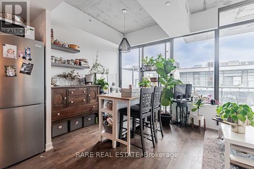 1004 - 560 King Street W, Toronto, ON - Indoor Photo Showing Dining Room