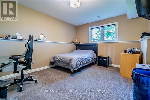 713 Clarence Street, Port Colborne, ON - Indoor Photo Showing Bedroom