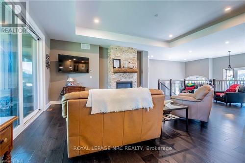 713 Clarence Street, Port Colborne, ON - Indoor Photo Showing Living Room With Fireplace