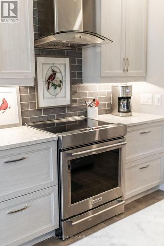 29 Pineridge Drive, Prince Edward County (Picton), ON - Indoor Photo Showing Kitchen