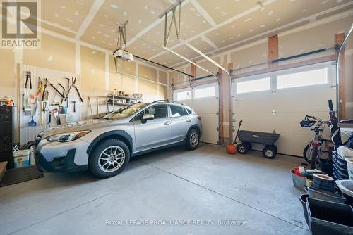 29 Pineridge Drive, Prince Edward County (Picton), ON - Indoor Photo Showing Garage