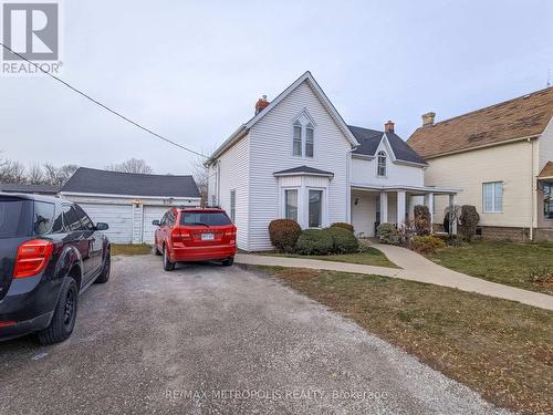 529 Christina Street N, Sarnia, ON - Outdoor