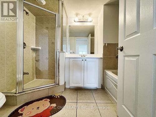 2512 - 15 Greenview Avenue, Toronto, ON - Indoor Photo Showing Bathroom