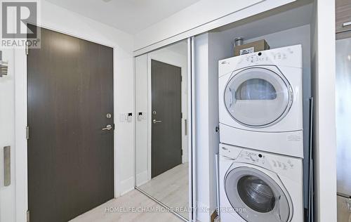 3101 - 181 Wynford Drive, Toronto, ON - Indoor Photo Showing Laundry Room