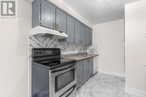 11 Parker Crescent, Ajax, ON - Indoor Photo Showing Kitchen