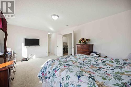 31 Rushlands Crescent, Whitby, ON - Indoor Photo Showing Bedroom