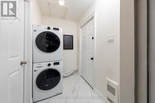 241 Woodycrest Avenue, Georgina, ON - Indoor Photo Showing Laundry Room