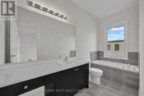 46 Quilico Road, Vaughan, ON - Indoor Photo Showing Bathroom