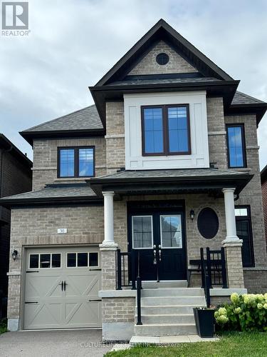 30 Festival Court, East Gwillimbury, ON - Outdoor With Facade